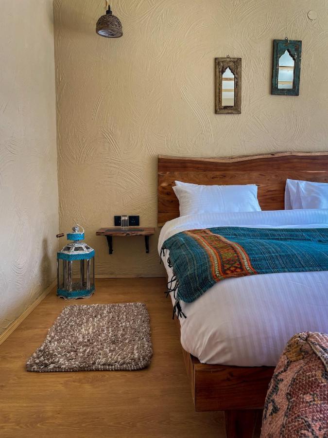 Hotel La Hault Sissu Esterno foto