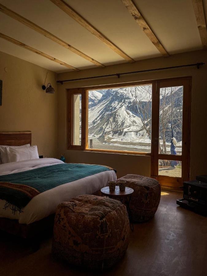 Hotel La Hault Sissu Esterno foto